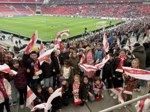 💜Lila Monster nehmen MHP-Arena ein